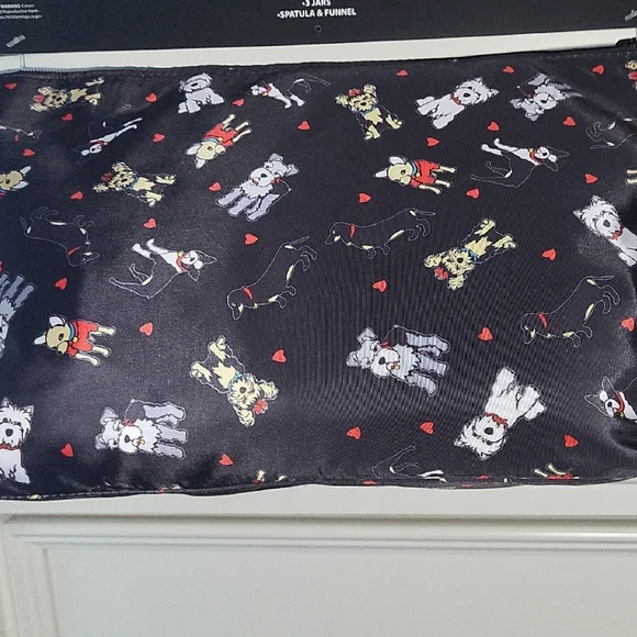 Marc Tetro Dog Black Cosmetic Travel Bag Set - Picture 1 of 5